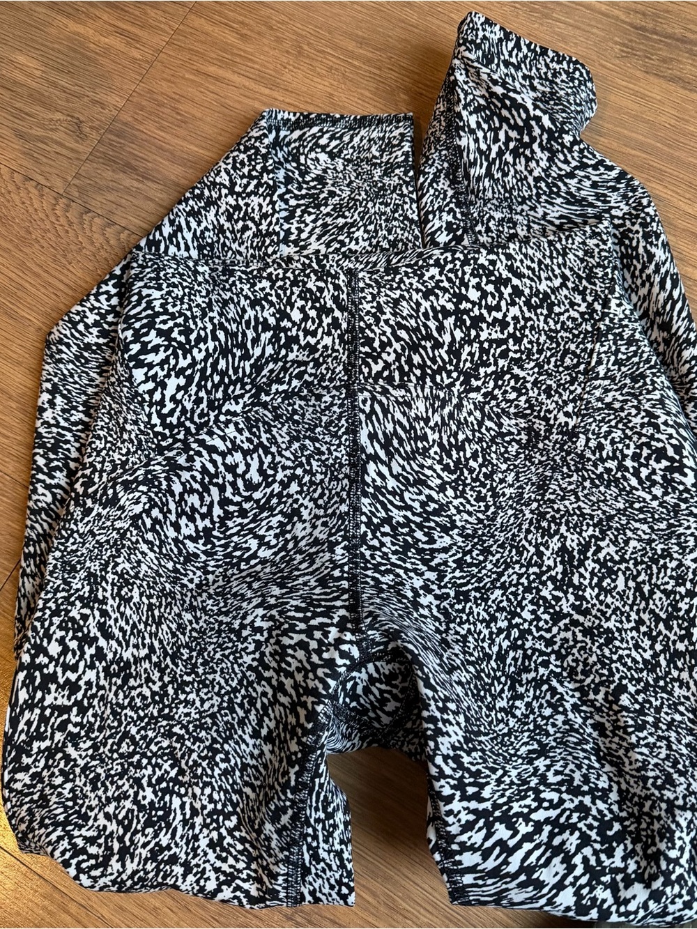 lululemon athletica Black and White Speckle leggings
